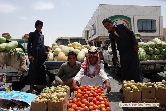 تراجع نمو أنشطة الأعمال غير النفطية بالسعودية في تشرين الثاني