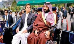صفقة نفطية بين السعودية وباكستان لمواجهة إيران.. “فايننشال تايمز” تكشف التفاصيل