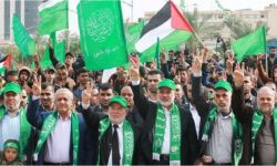 السلطات السعودية تريد القضاء على “حماس” بعدما أذلّتها ودفعتها عن التطبيع