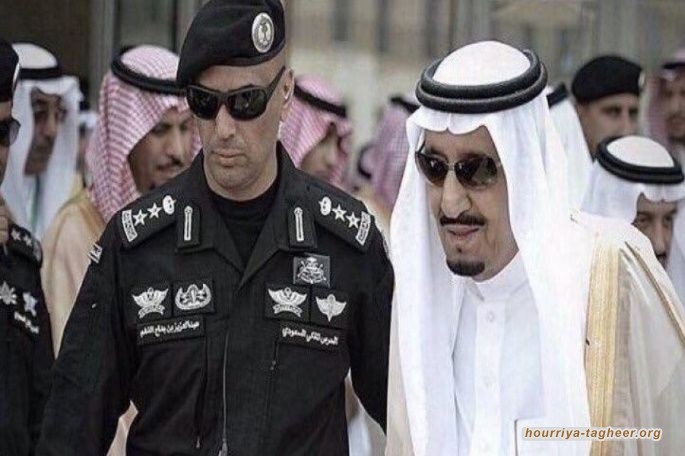 يقتلون القتيل ويمشون بجنازته.. التشكيك بالراوية الرسمية لمقتل عبدالعزيز الفغم حارس الملك سلمان يشعل المواقع مجددا بعد هذا الفيديو