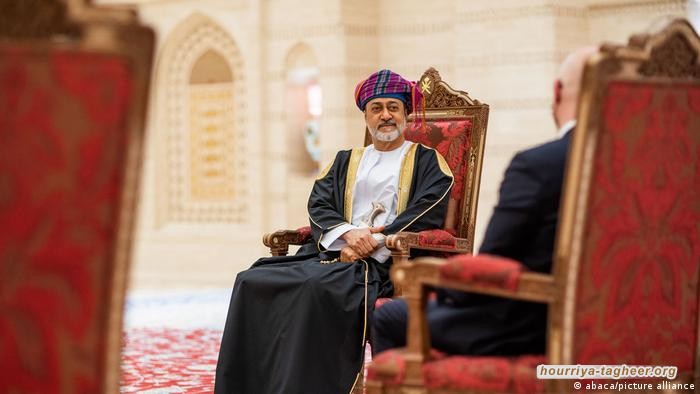 سلطنة عمان تقود وساطة سرية بين السعودية والحوثيين