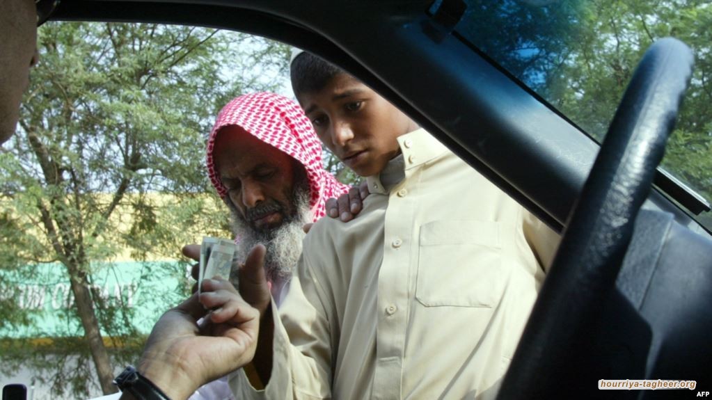 أغلب السعوديين يعيش واقع مرعب ومغاير لإعلانات ابن سلمان الخيالية