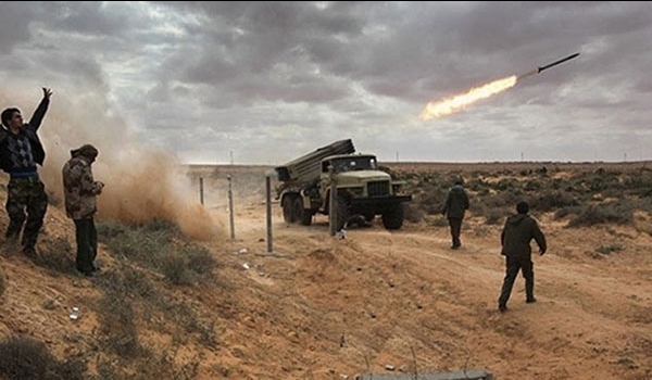 القوات اليمنية تدك قصر الإمارة في ظهران عسير بالمدفعية الثقيلة