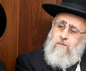 حاخام إسرائيلي: علينا طرد “العرب” من أراضينا إلى السعودية !!