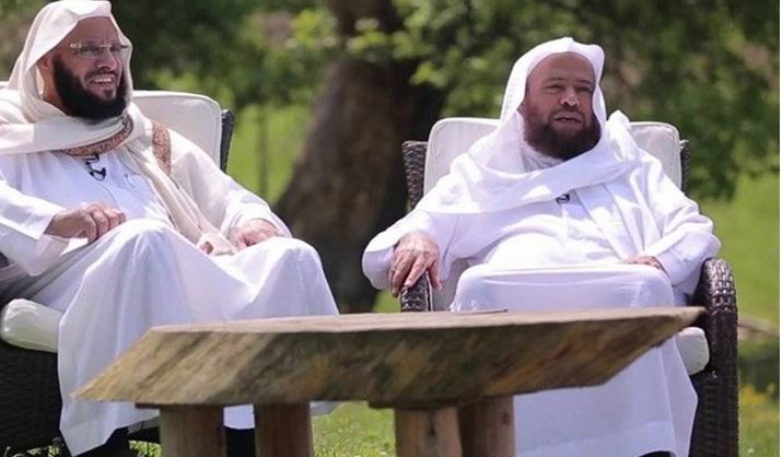 السعودية تعتقل سعيد بن مسفر وتمنع عائض القرني من السفر