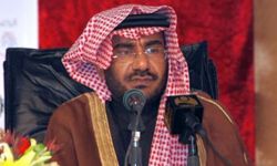 السعودية تفرج عن الشاعر فواز الغسلان