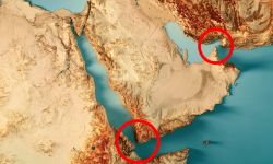 طهران تهدد بحزام أمني من هرمز للبحر الأحمر