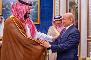 كيف يصادر السفير السعودي ارادة اليمنيين السياسية ؟