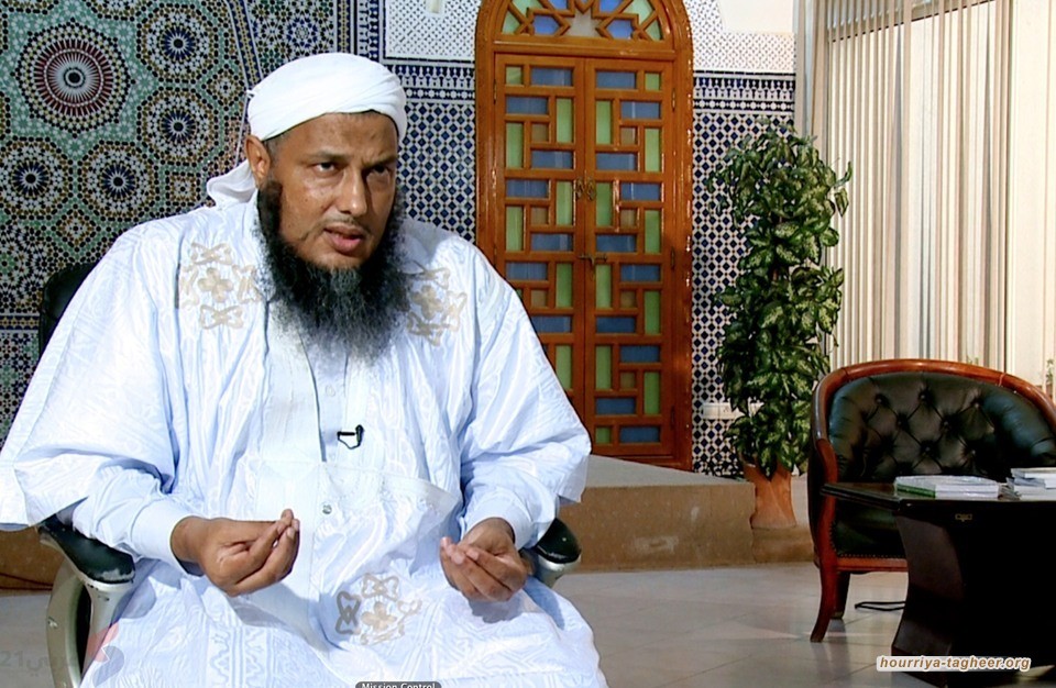  أمير سعودي يرد على انتقاد الشيخ "الددو" لآلية تعطيل الحج