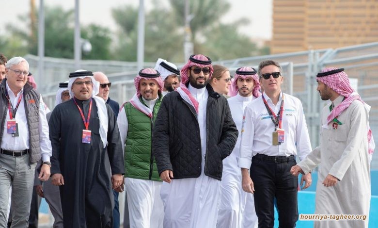 مجلة فرنسية: بن سلمان يلمع صورته ويغطي أزماته السياسية بسباق الفورمولا