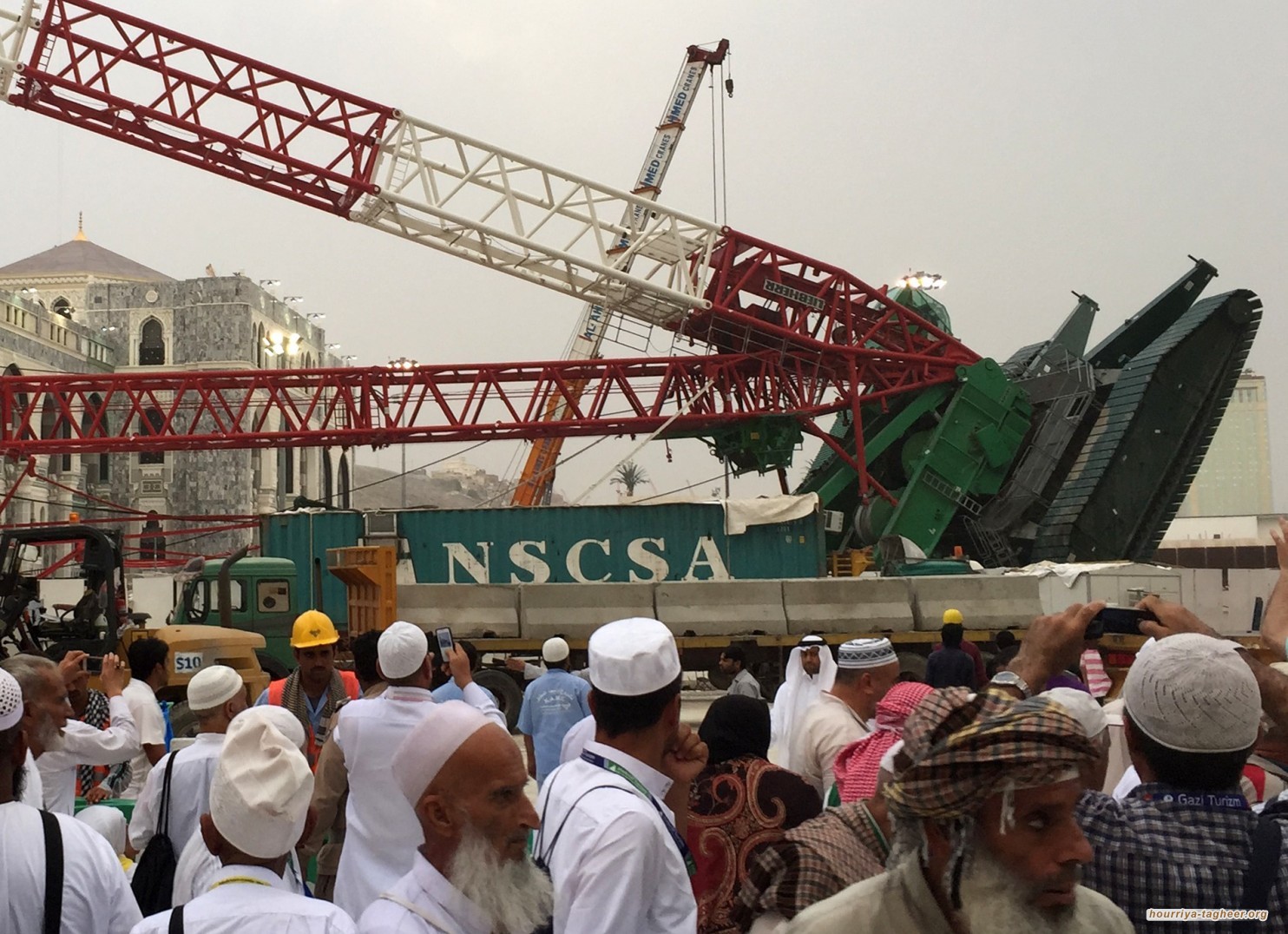 قضاء ابن سلمان يُغلق ملف “رافعة الحرم” بتبرئة المتهمين ومنع الديّات