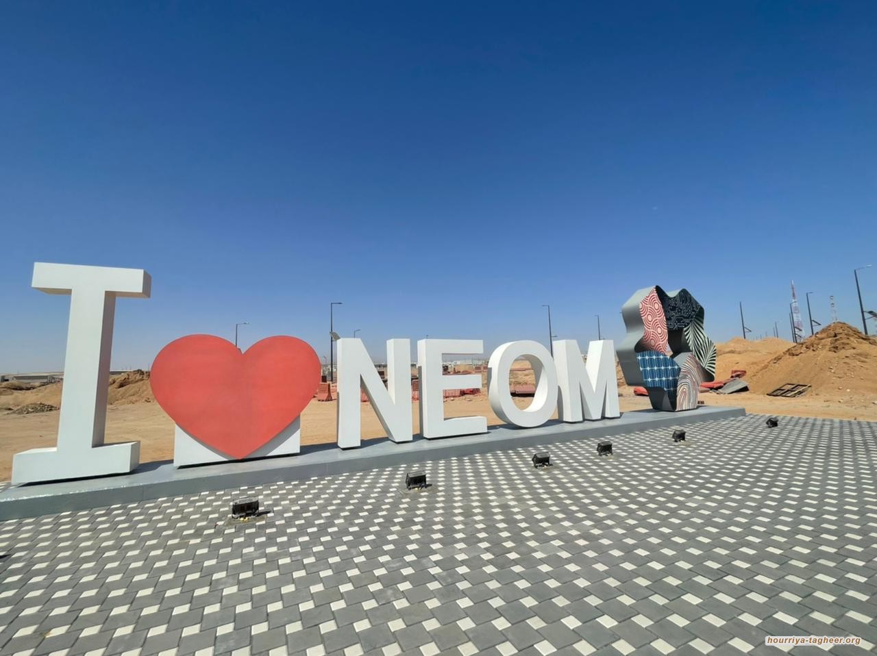 مشاريع ابن سلمان السياحية تواجه تحديات كبيرة