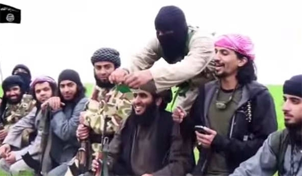 "الوهابية" هم أصل التطرف والإرهاب