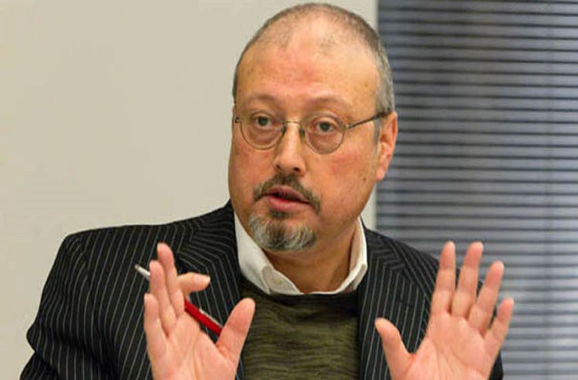 كاتب سعودي أهانته سلطات الرياض.. أمرته بالصمت وهذا ماقاله