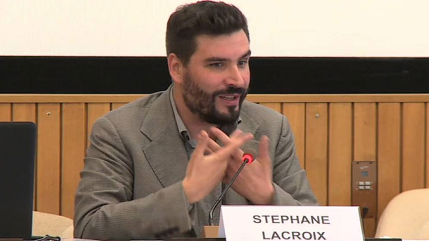 خبير فرنسي يحذر من دور الإمارات في تفتيت المنطقة وتقود المملكة السعودية نحو الدمار