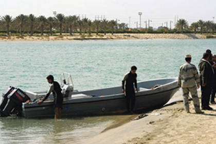 معاناة جديدة لأبناء المنطقة الشرقية.. ما الأسباب الحقيقية لإغلاق المرافئ؟