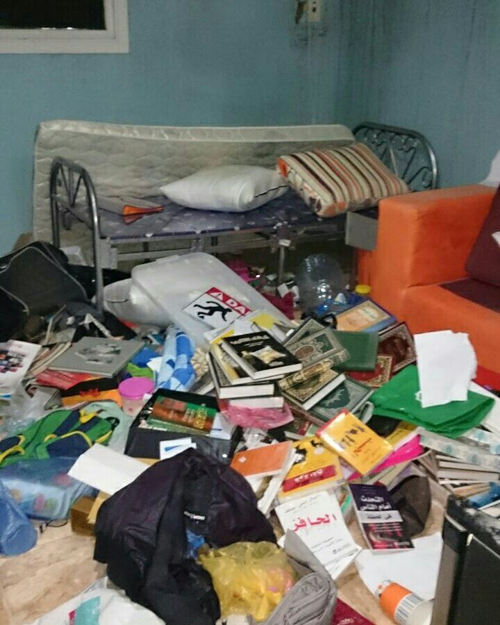 صور للتخريب الذي خلفته المباحث في منزل المعتقل محمد الشاخوري