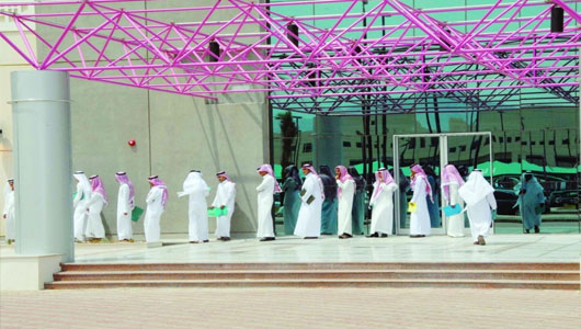 «عاطلو الدكتوراه» لم تنقذهم من البطالة.. والبكالوريوس طوق نجاتهم!