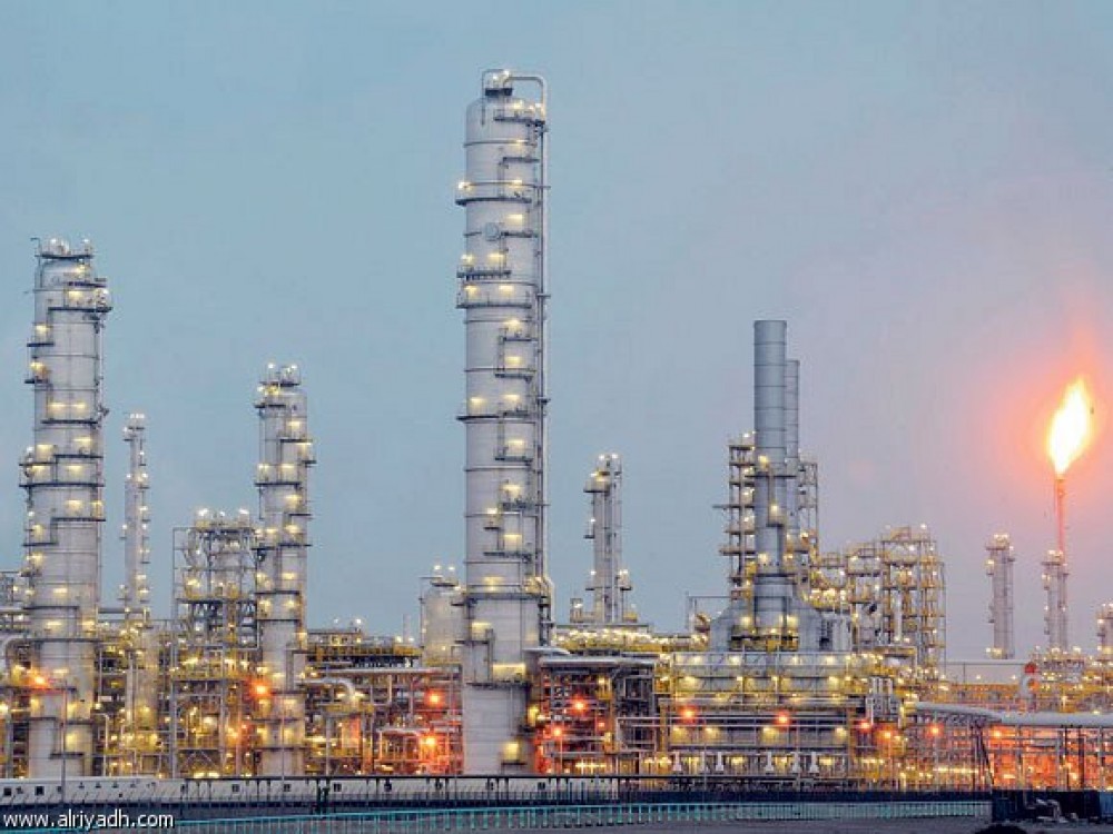 أزمة الطاقة تتفاقم في البلاد جراء عجز السلطات ورضوخ المواطن 