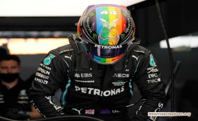 السعودية توكل هاميلتون مهمة التروج للشذوذ الجنسي