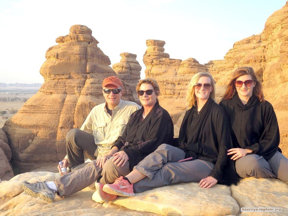 ابن سلمان يحول "بلد الحرمين" الى وكر للرذيلة والانحطاط