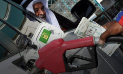 مع ارتفاع عجز الموازنة.. زيادة أسعار البنزين تثير غضب السعوديين