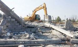 سلطات آل سعود تهدم مسجد ثان في المنطقة الشرقية