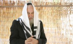 إسرائيل تنشر فيديو لحاخام يهودي يصلّي لشفاء الملك سلمان