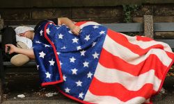 زعيم مغربي يدعو لاخراج العرب والمسلمين من تحت أحذية واشنطن